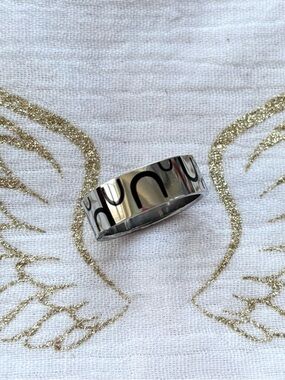 Polished Stainless Steel Wide Ring with Black U Design Motif Size 11